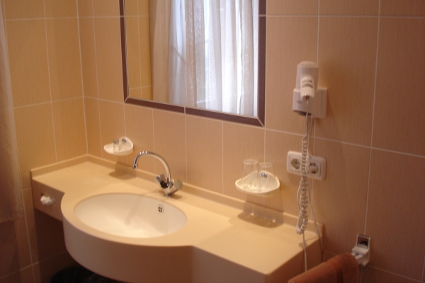Rhein-Hotel (Andernach)